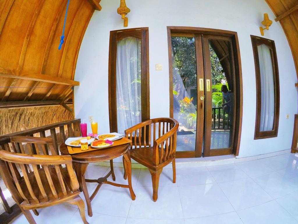 Ina Gili Guesthouse ギリ・アイル エクステリア 写真