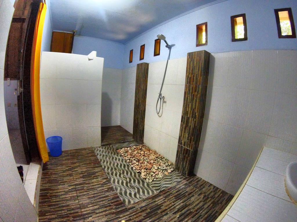 Ina Gili Guesthouse ギリ・アイル エクステリア 写真